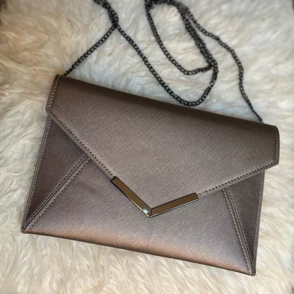 DEXMAY ENVELOPE CLUTCH CROSSBODY HANDBAG IN METALLIC FAUX PU LEATHER - Picture 10 of 10